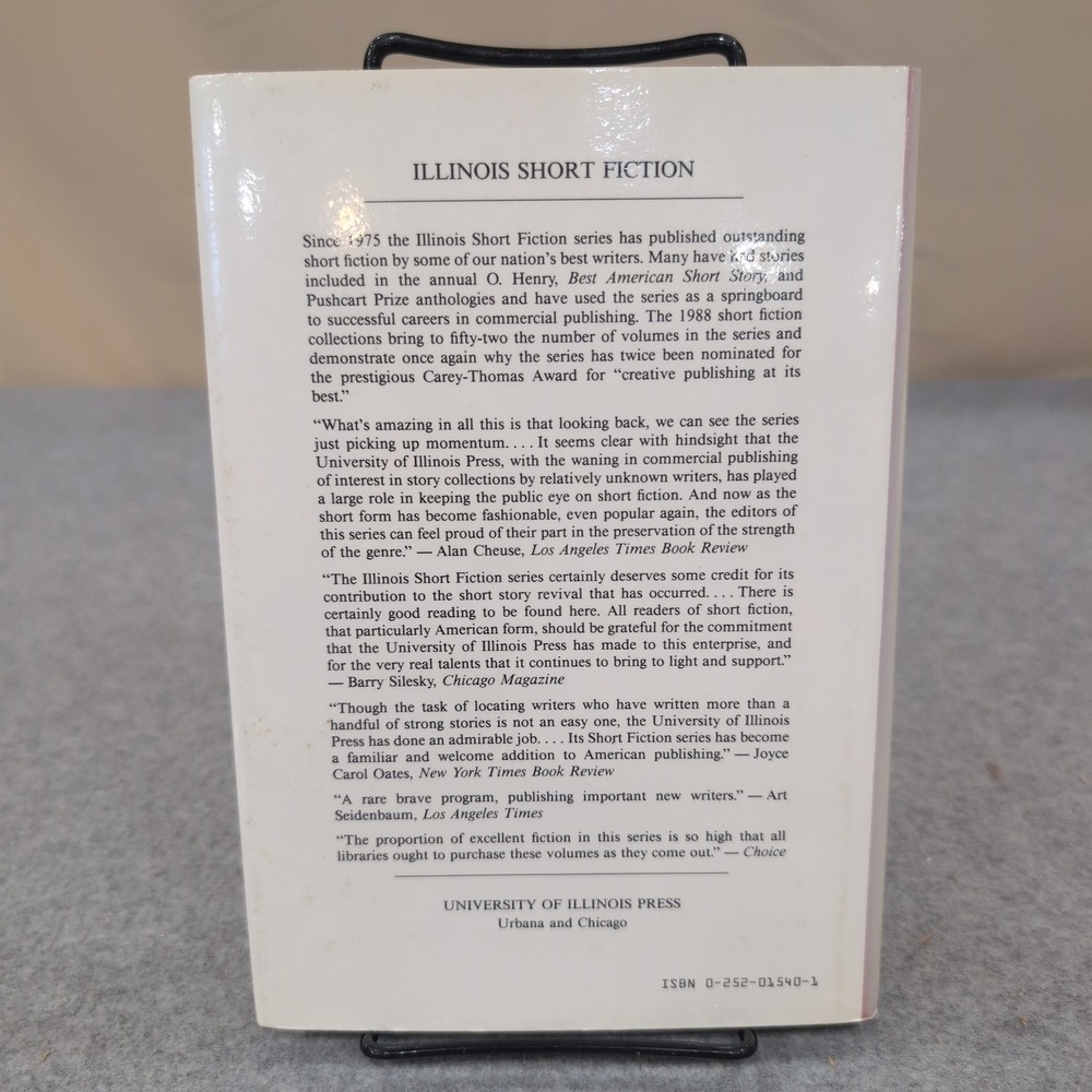 Water into Wine Helen Norris Illinois Short Fiction Hardcover 1988 0252015401 - Picture 2 of 4